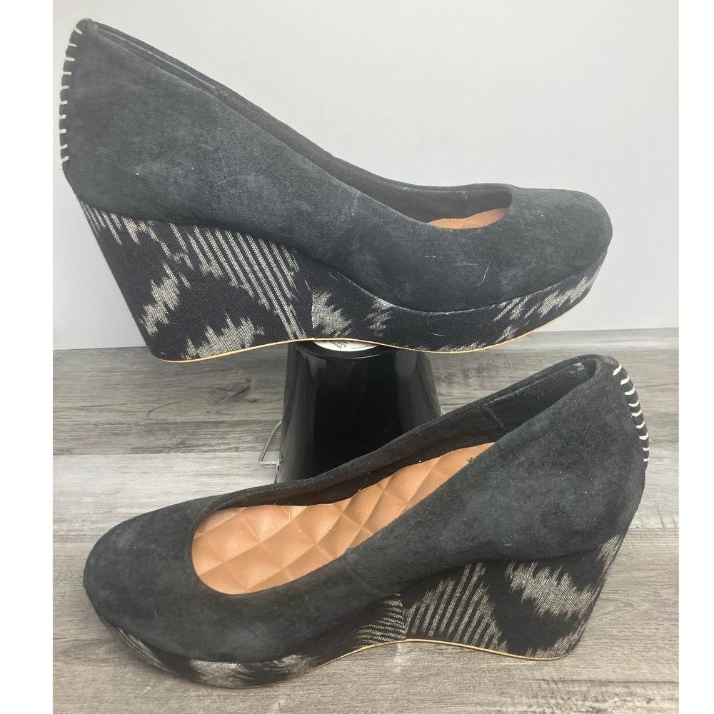 Reef High Tropic Black Suede Ikat Print Wedge Platform Pumps RF-00805 Womens 7.5